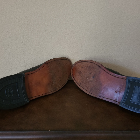 British Walkers Black Wingtips main image 7